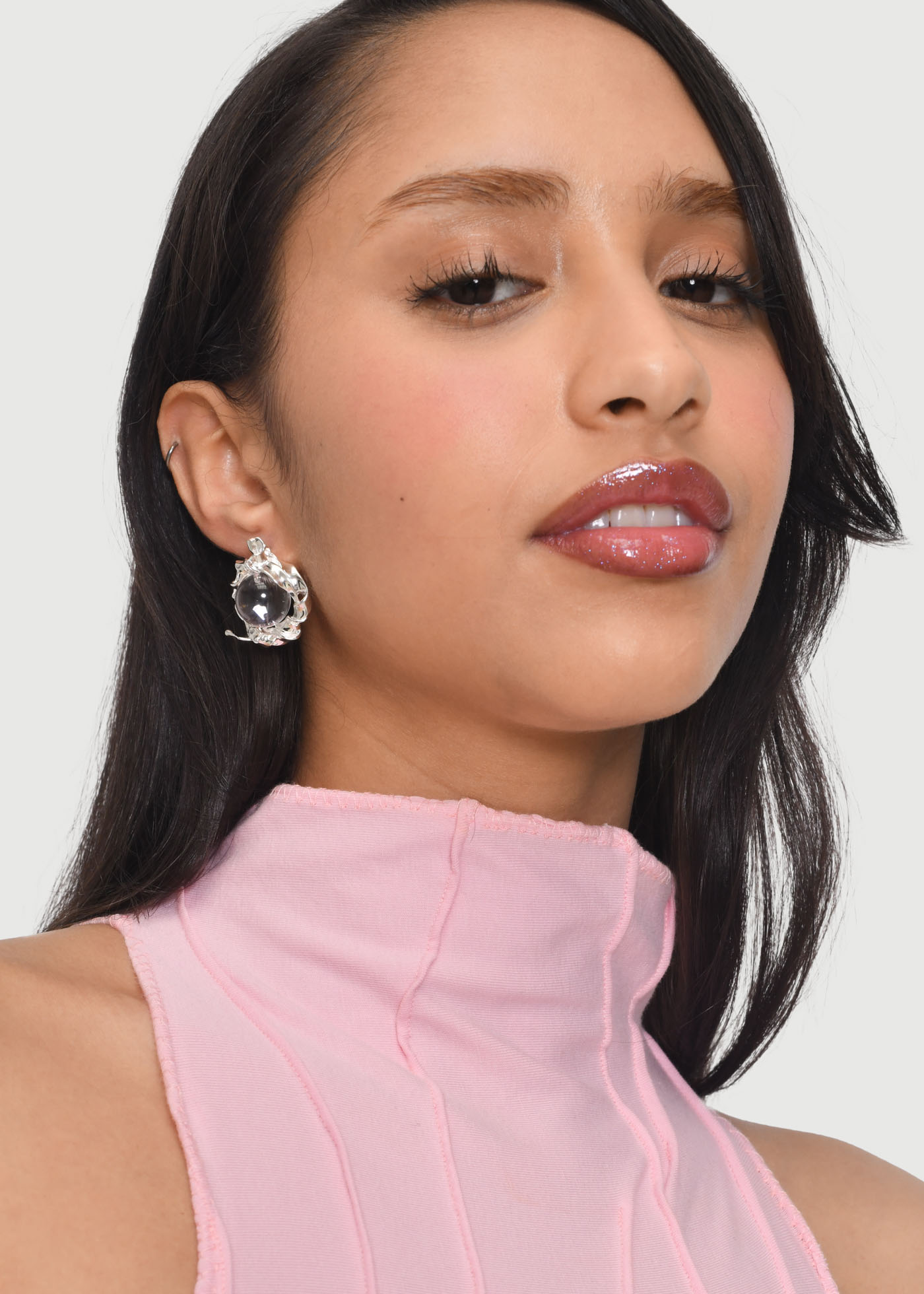 Echoed Silence Earrings - Image 3