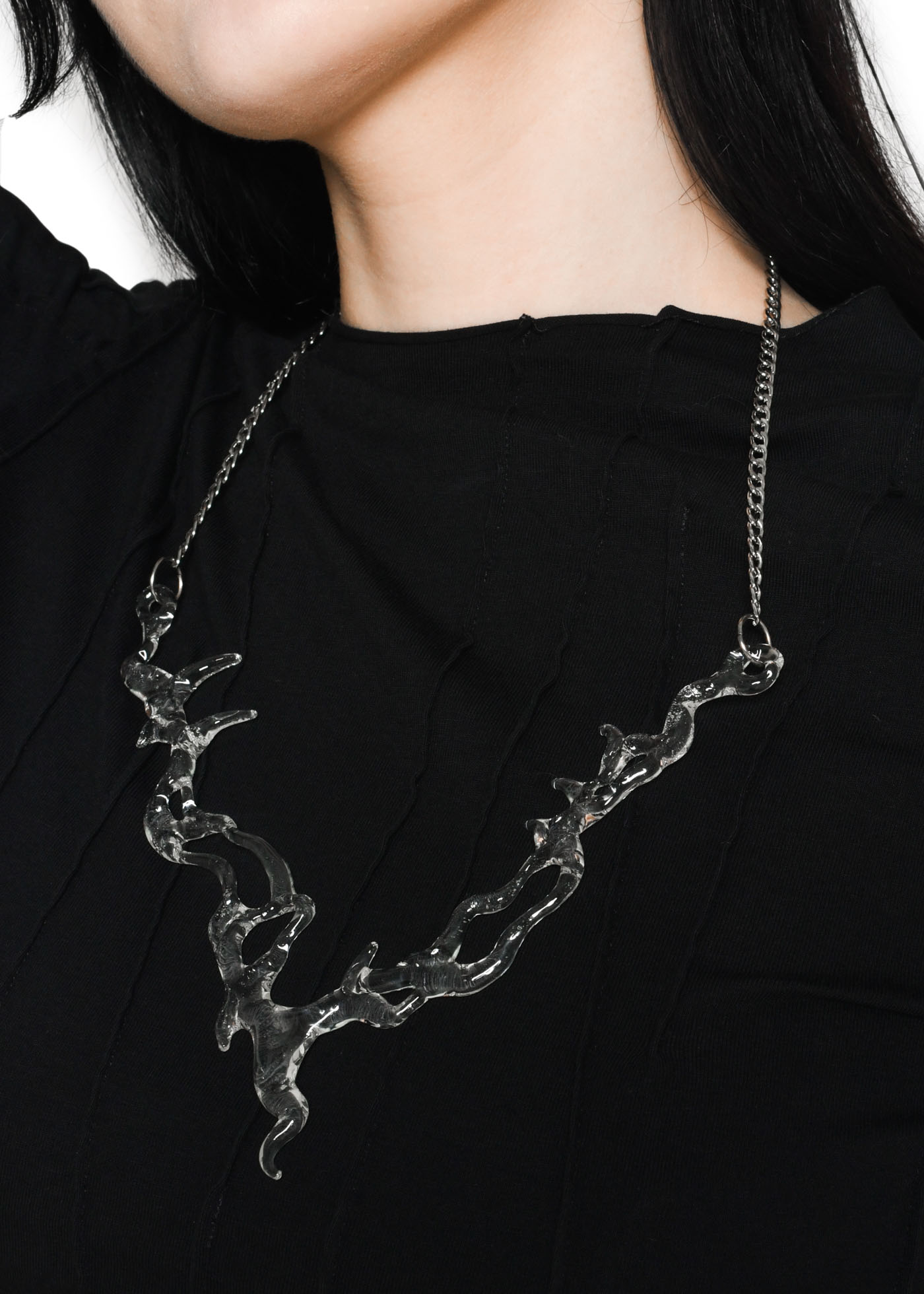 Coral Hold Necklace - Image 3
